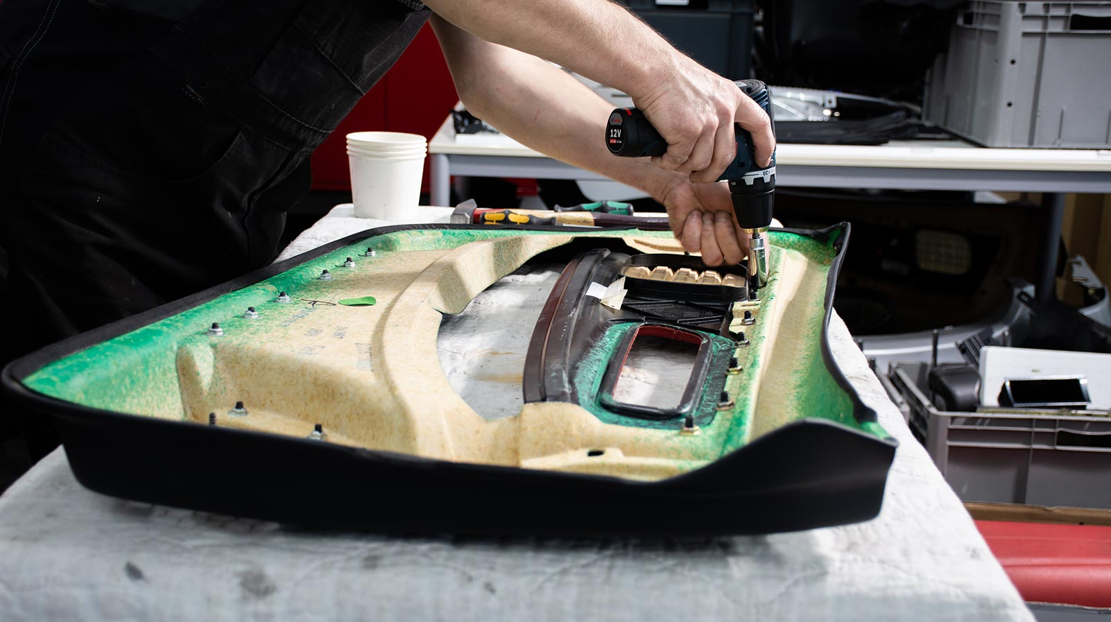Türverkleidung Reparatur